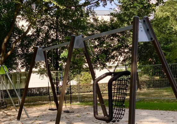 Kinderspielplatz Rheinufer Niederlahnstein2 | © Stadt Lahnstein