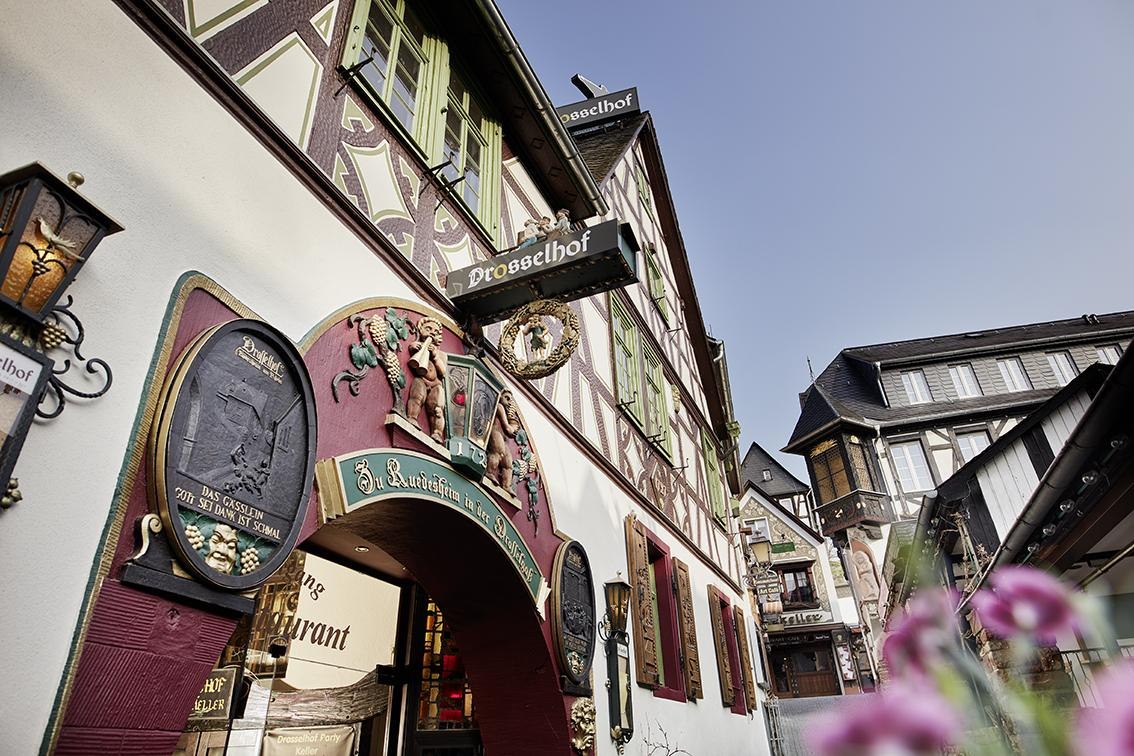 Restaurant Drosselhof | © Weinhaus Drosselhof Rüdesheim GmbH Restaurant Drosselhof | © Weinhaus Drosselhof Rüdesheim GmbH