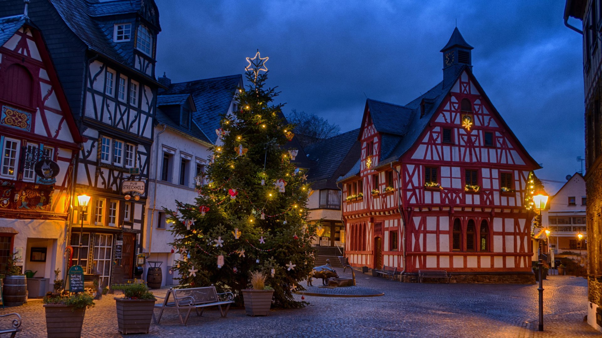 Weihnachten Rhens | © Klaus Breitkreutz Weihnachten Rhens | © Klaus Breitkreutz