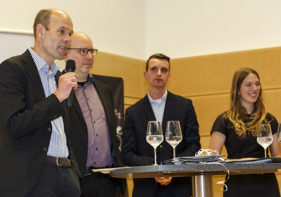 Wahl 2025 Begr&uuml;&szlig;ung | &copy; Fotostudio Eidens-Holl