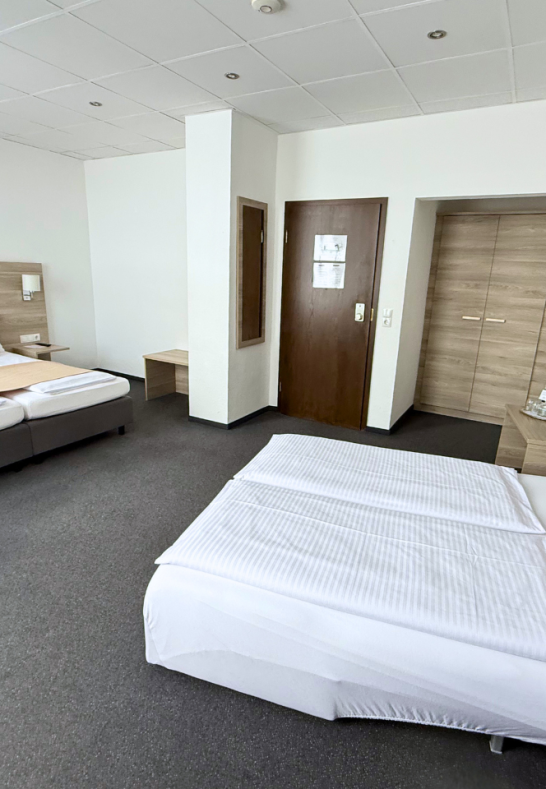 Vierbettzimmer51 | &copy; Hotel Hohenstaufen