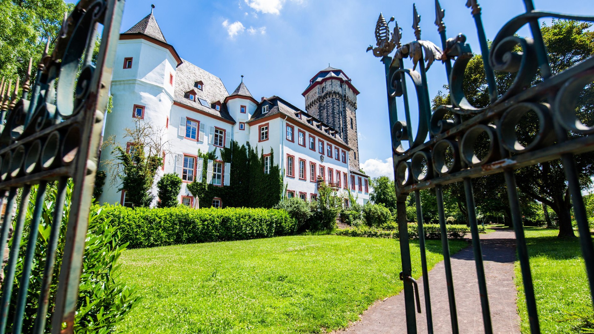Tor zum Martinsschloss | © Henry Tornow/Romantischer Rhein Tourismus GmbH Tor zum Martinsschloss | © Henry Tornow/Romantischer Rhein Tourismus GmbH