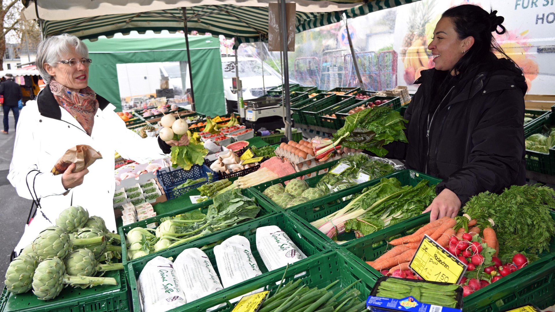 Eltviller Wochenmarkt II | &copy; Rheingau-Tanus Kultur und Tourismus  GmbH