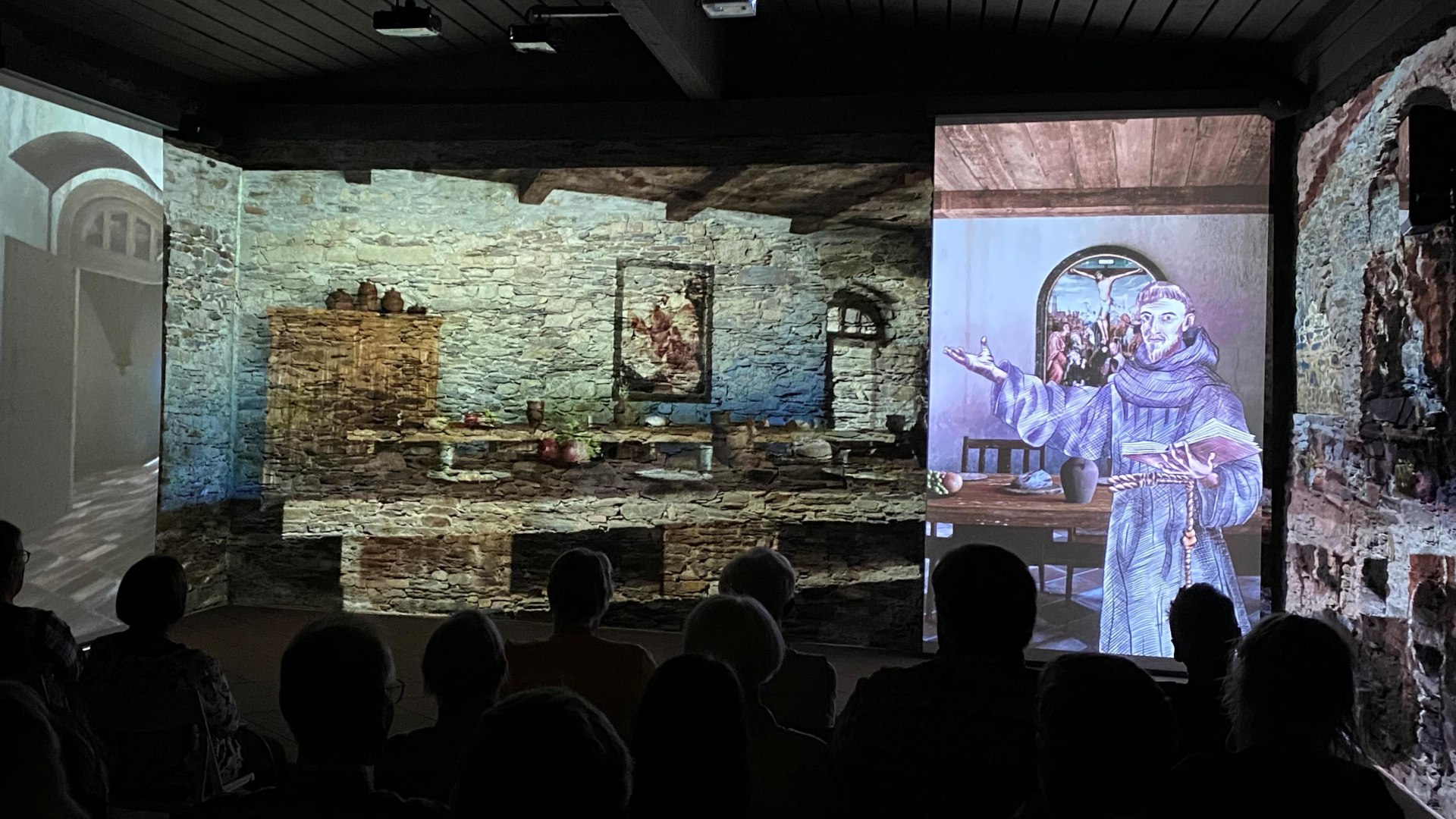 Foto zuge Klosterwelt Refektorium | © Kulturhaus Oberwesel Foto zuge Klosterwelt Refektorium | © Kulturhaus Oberwesel