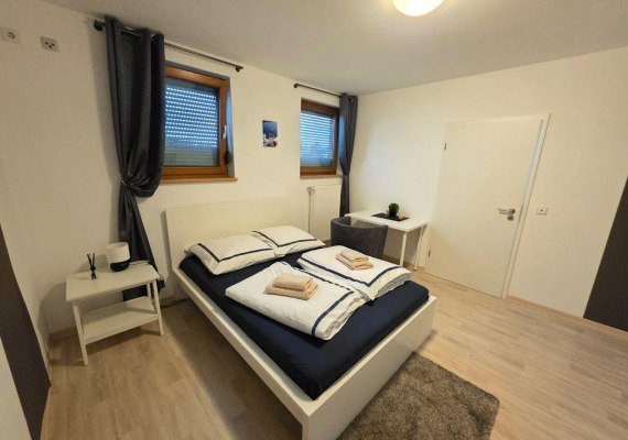 Doppelzimmer | &copy; Fam. Perisa