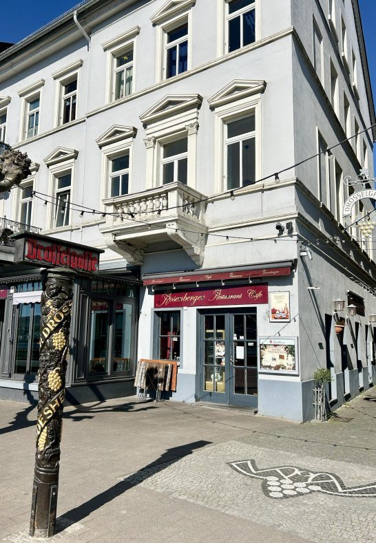 12-IMG_4735 | &copy; &copy; 2025 LaBed