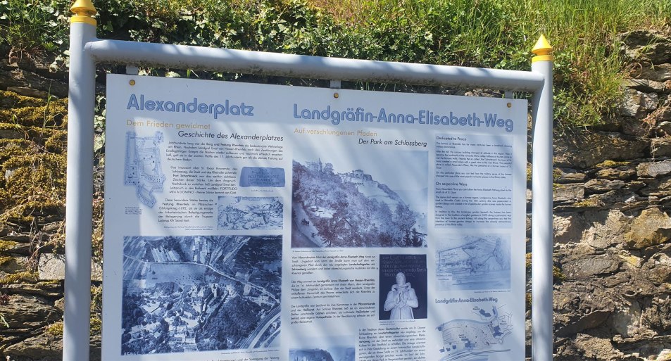 Infotafel am Alexanderplatz | &copy; T. Biersch