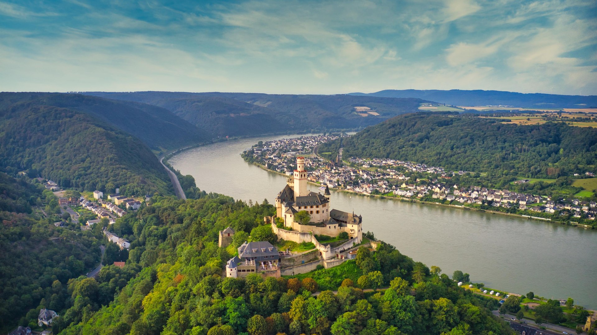 Blick auf die Marksburg | © Sebastian Reifferscheid / Loreley-Touristik GmbH Blick auf die Marksburg | © Sebastian Reifferscheid / Loreley-Touristik GmbH
