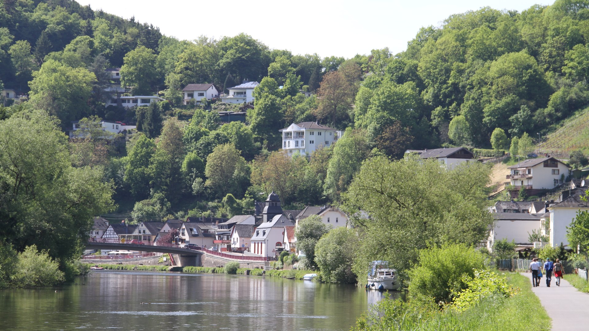 Obernhof von Osten | &copy; Cirdan [CC BY-SA 3.0 (https://creativecommons.org/licenses/by-sa/3.0)]