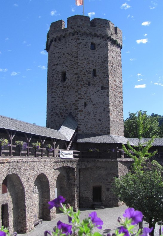 Hexenturm mit Wehrgang | © Stadt Lahnstein
