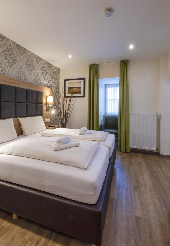 Standard-Doppelzimmer-Haupthaus | &copy; AKZENT Hotel Roter Ochse-Familie Kochh&auml;user