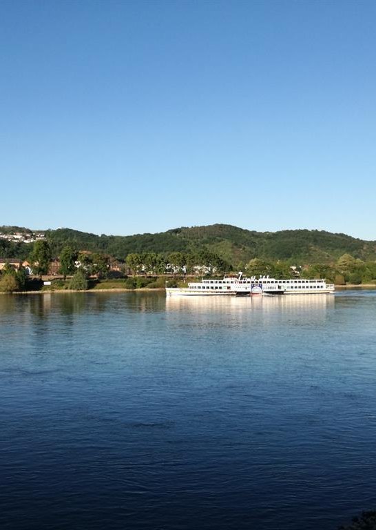 Schiff Goethe auf dem Rhein | &copy; Familie Heil