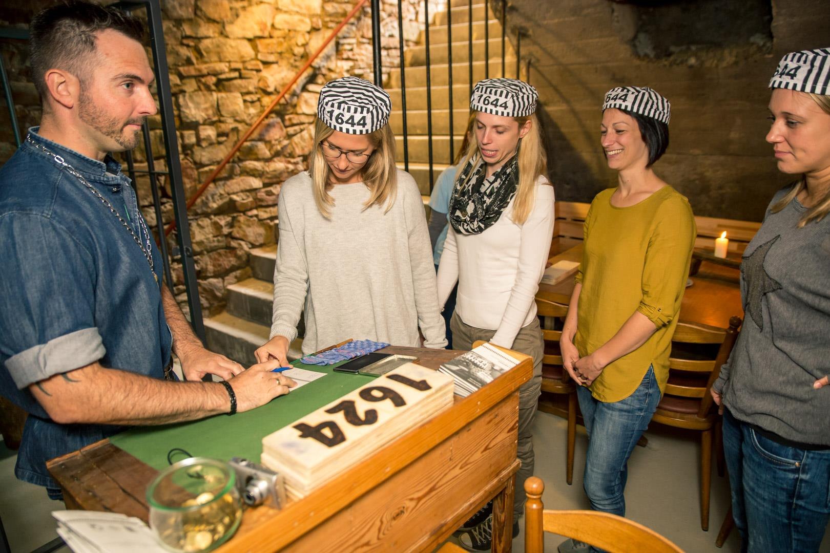 Gefangenenessen im Bollesje | © Bollesje – Das Gefängnisrestaurant Gefangenenessen im Bollesje | © Bollesje – Das Gefängnisrestaurant