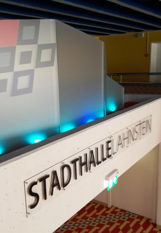 Stadthalle Lahnstein Logoskulptur | &copy; Stadthalle Lahnstein