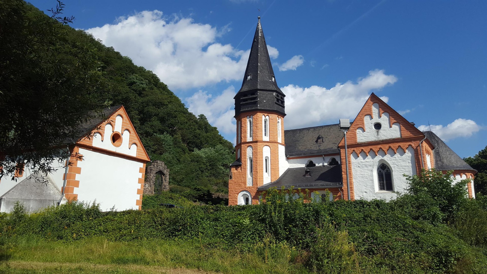 Clemenskapelle bei Trechtingshausen | © Romantischer Rhein Tourismus GmbH Clemenskapelle bei Trechtingshausen | © Romantischer Rhein Tourismus GmbH