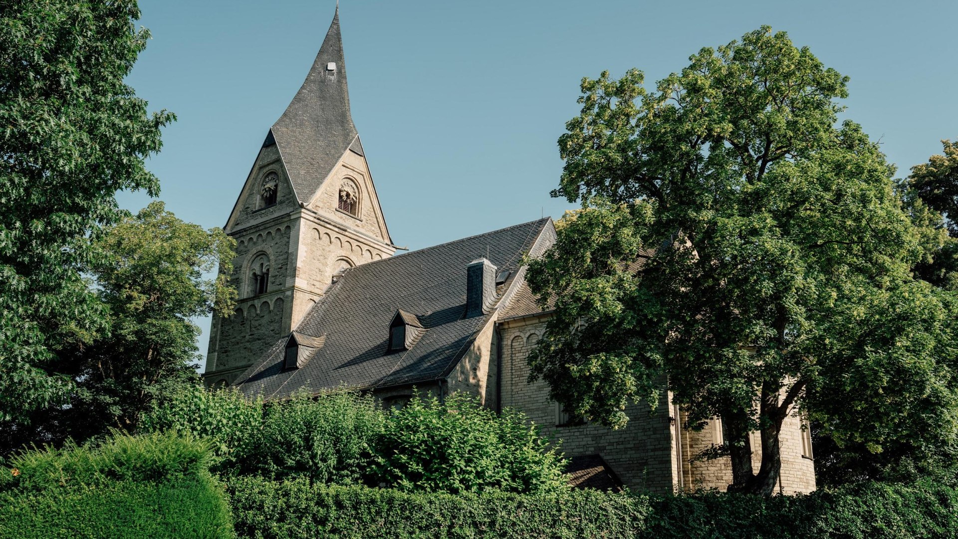 Feldkiche_ | &copy; Zimpfer_Photography