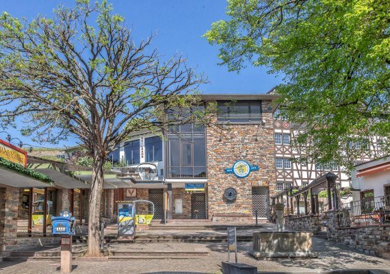 Valley station | © Marlis Steinmetz Valley station | © Marlis Steinmetz