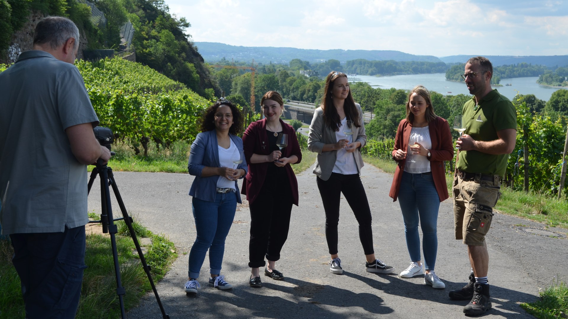 Filmaufnahmen in Rh&ouml;ndorf | &copy; Mittelrhein-Wein e. V.