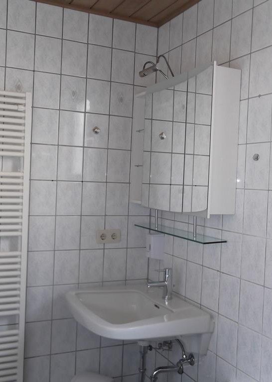 Bad2 | &copy; Waibel