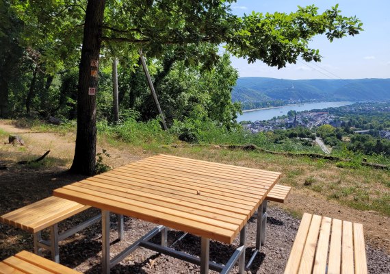 Sitzgruppe 1 | © TI Hunsrück Mittelrhein Sitzgruppe 1 | © TI Hunsrück Mittelrhein