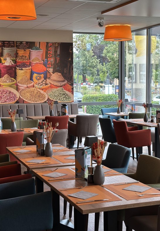 Image (7) | &copy; Food Hotel