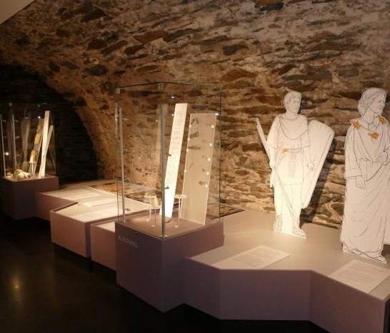 Ausstellung4 | &copy; Frank Schr&ouml;der