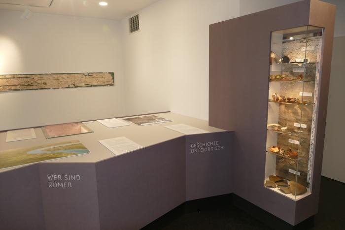 Ausstellung1 | &copy; Frank Schr&ouml;der