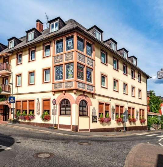 Hotel-Front--Rüdesheimer Hof vergrößert | © Rüdesheimer Hof