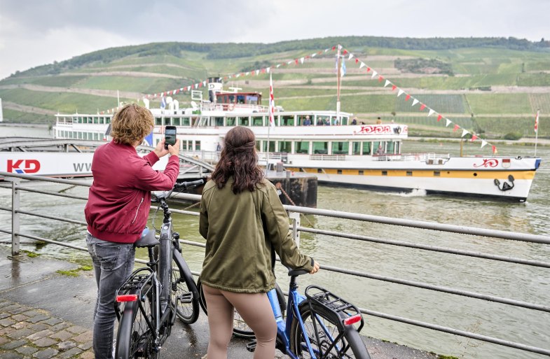 K&ouml;ln-D&uuml;sseldorf Anleger/Bingen | &copy; &copy; Florian Trykowski