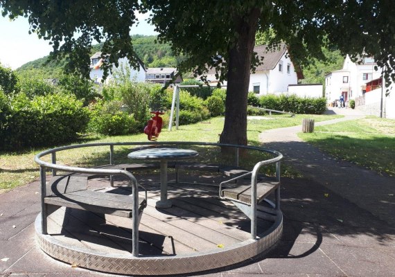 Karussell | &copy; Gemeinde Spay, Thomas Becker