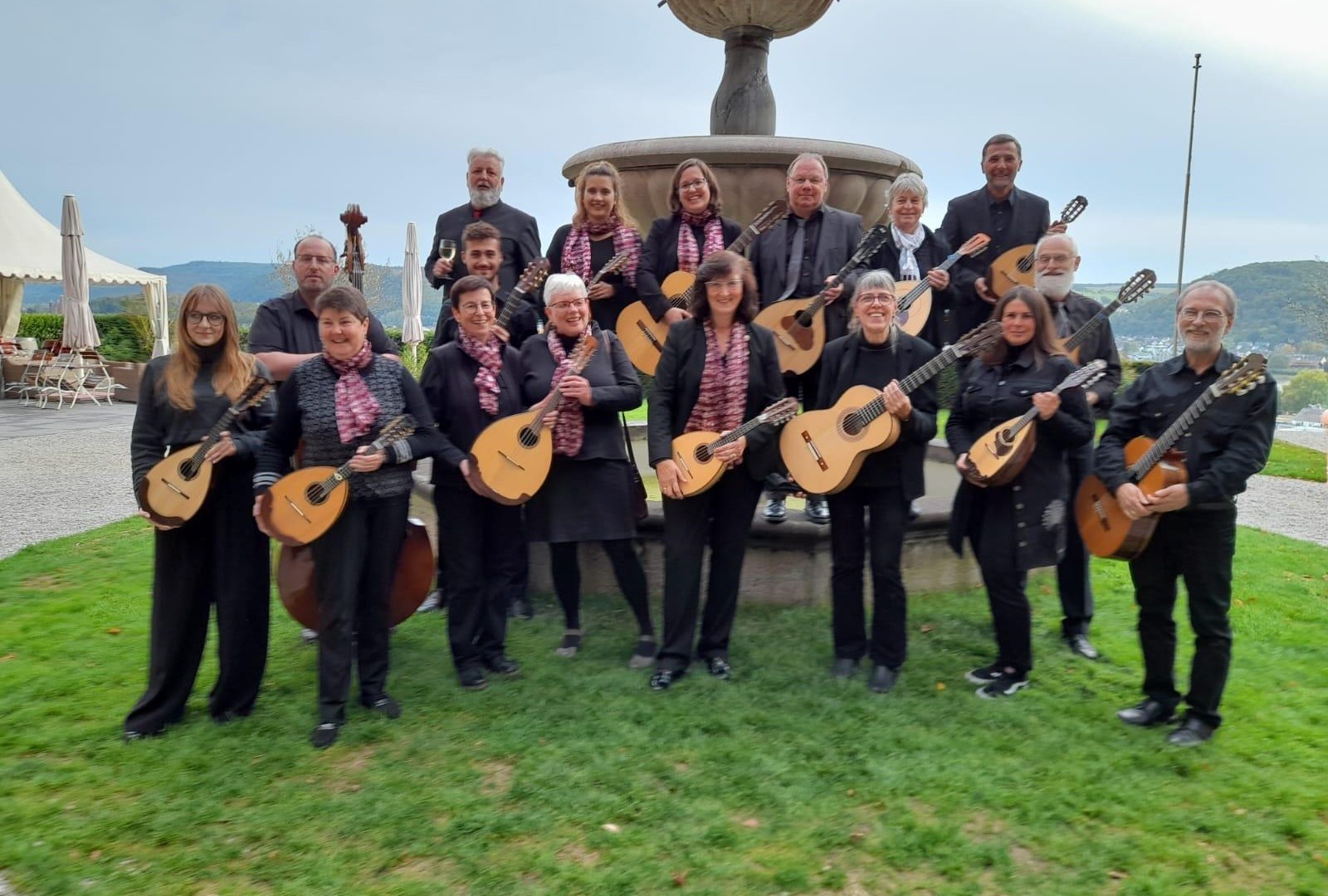 Zupfmusikfreunde Bad H&ouml;nningen | &copy; Brigitte Honnef