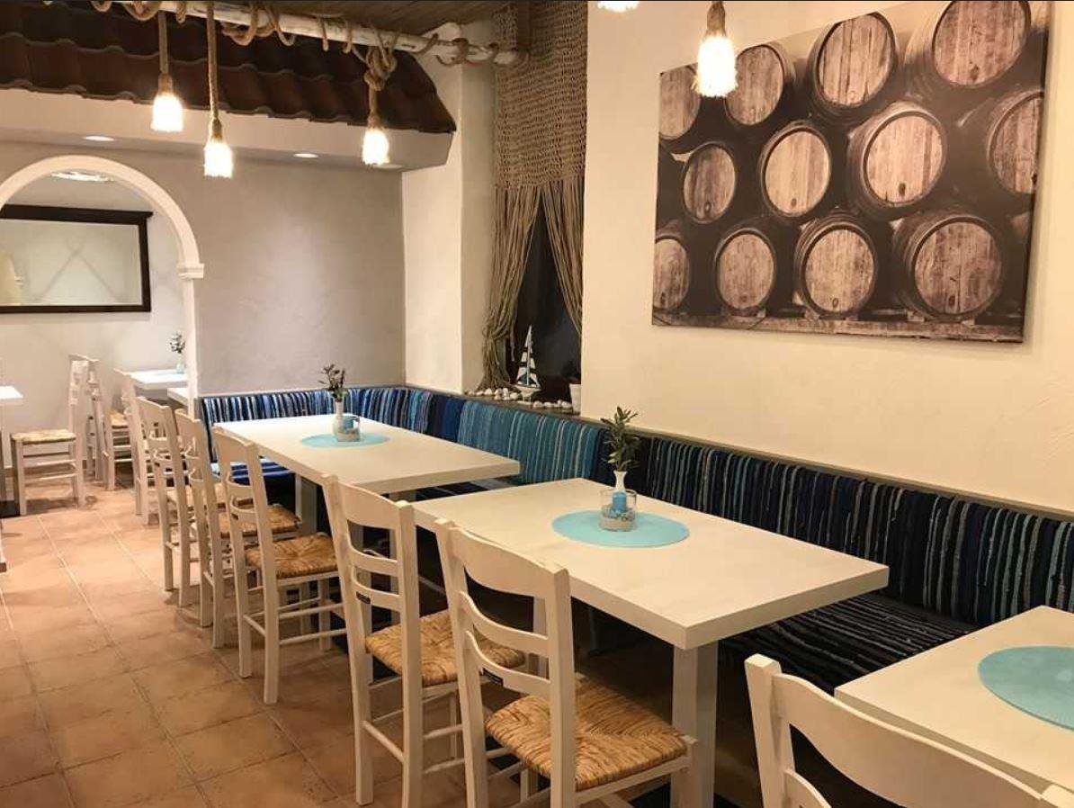 Taverna Mykonos | © Konstatinos Siozos Taverna Mykonos | © Konstatinos Siozos