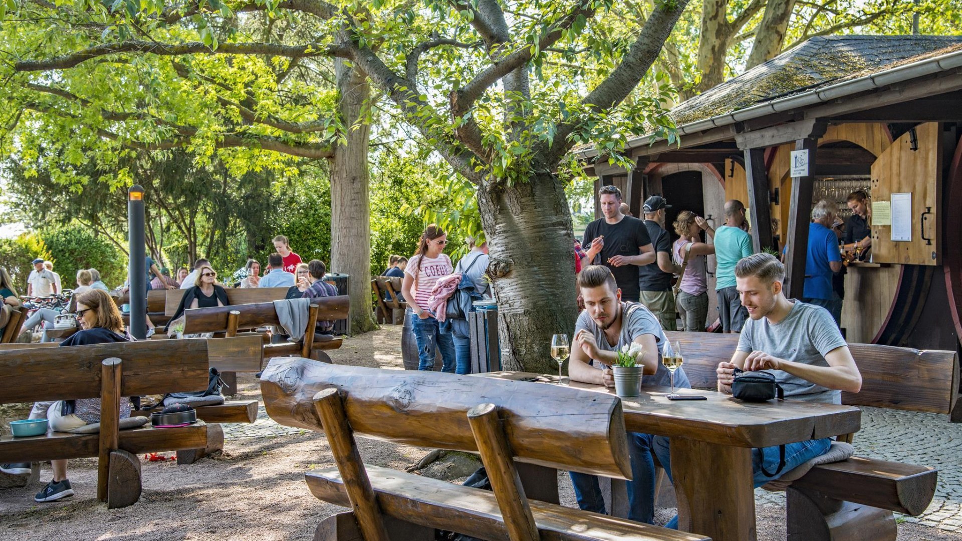 Weinprobierstand Hattenheim | &copy; Weinprobierstand Hattenheim