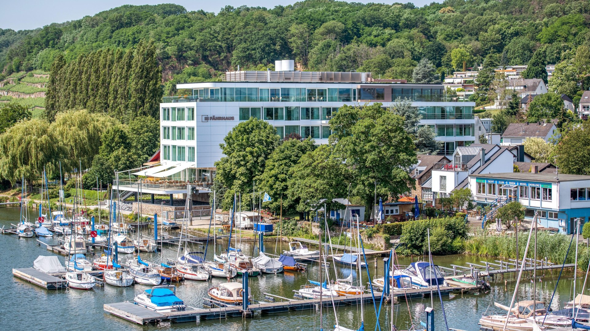 Fährhaus Hotelaußenansicht 1 | © Fährhaus - Artur Lik Fotografie Fährhaus Hotelaußenansicht 1 | © Fährhaus - Artur Lik Fotografie