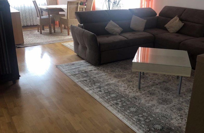 Gro&szlig;z&uuml;giger Wohn- und Essbereich | &copy; Elfriede Kaminski