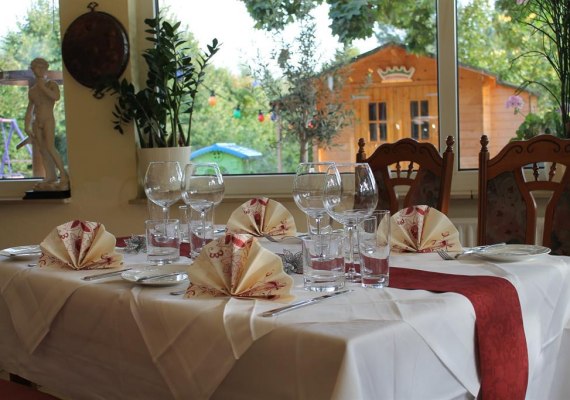 Ristorante Pizzeria Rheinkrone Lahnstein Gastraum | &copy; Pizzeria Rheinkrone