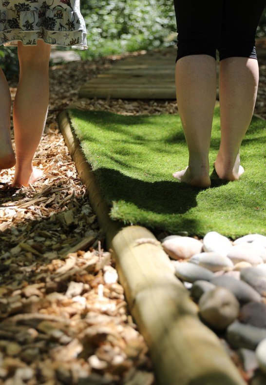 Barfu&szlig;pfad 3 | &copy; GGB Lahnstein