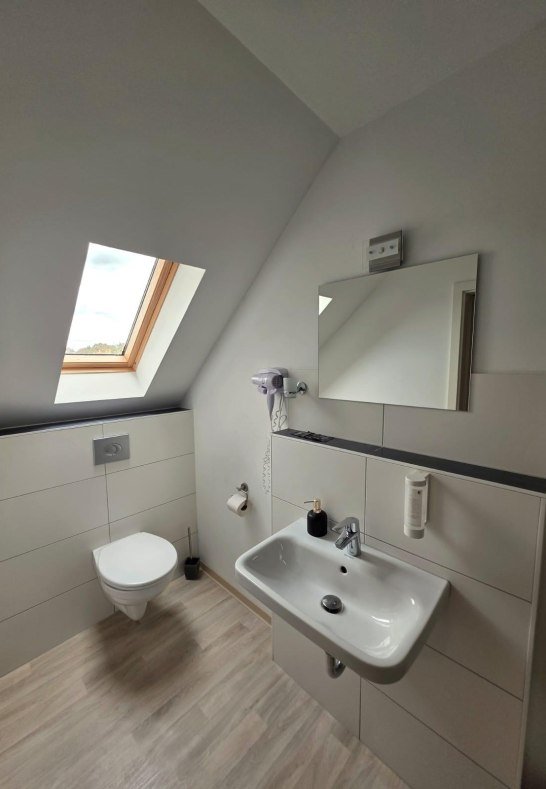 Bad3 | &copy; Fam. Perisa