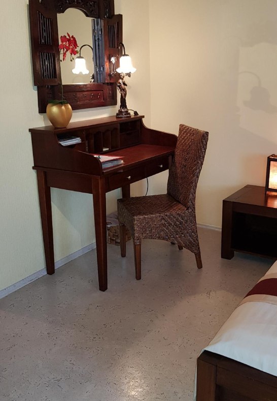 Wohn-/Schlafraum | © M. Schwirzheim