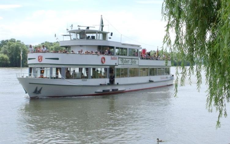 Robert Stolz | © Charterliner van de Lücht Robert Stolz | © Charterliner van de Lücht